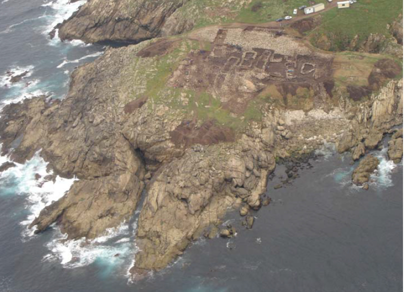 El castro de Punta de Muros y el recinto ceremonial de Ventosiños