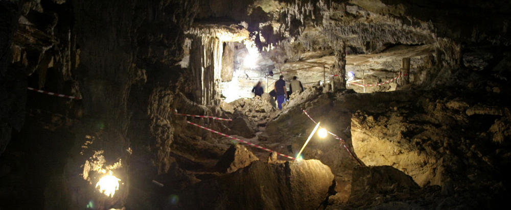 Cueva-de-Coimbre.jpg